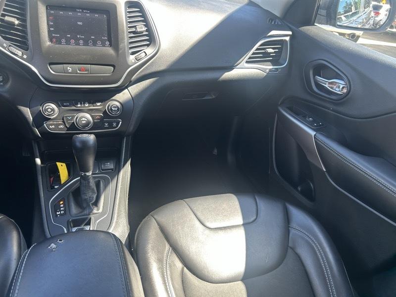 Jeep Cherokee Latitude Plus FWD 2019