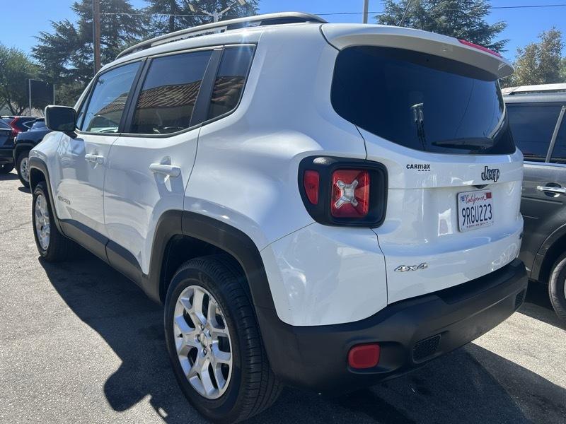 Jeep Renegade Latitude 4WD 2017