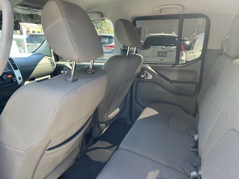 Nissan Frontier S Crew Cab 4WD 2020
