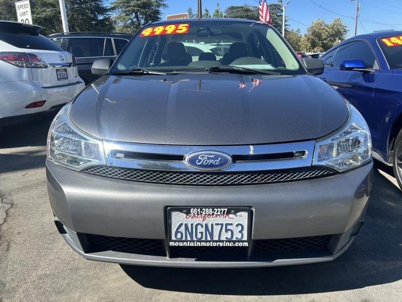 Ford Focus S Sedan 2010