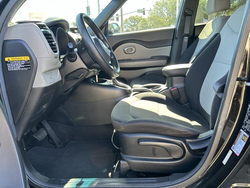 Kia Soul Base 6A 2017