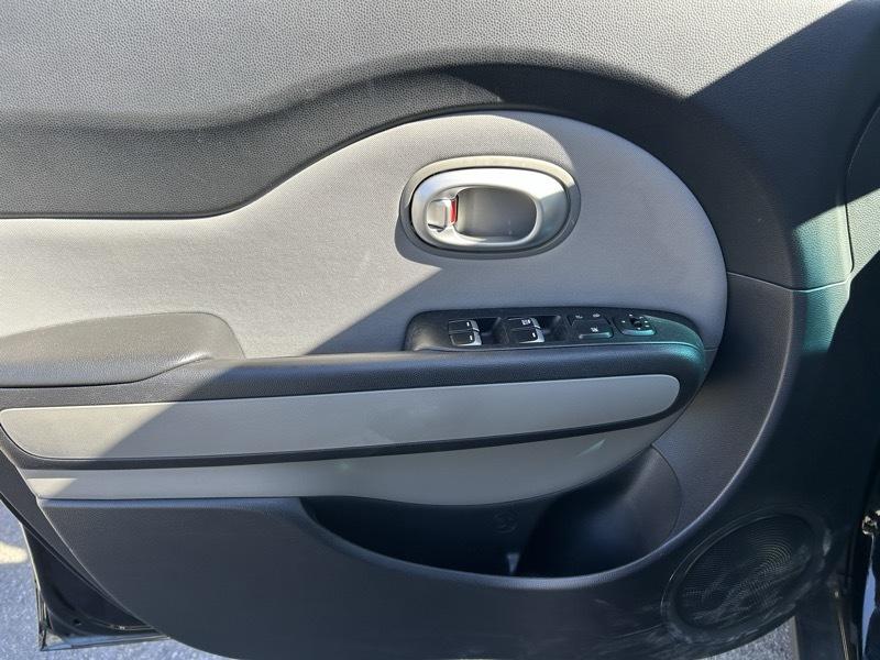 Kia Soul Base 6A 2017