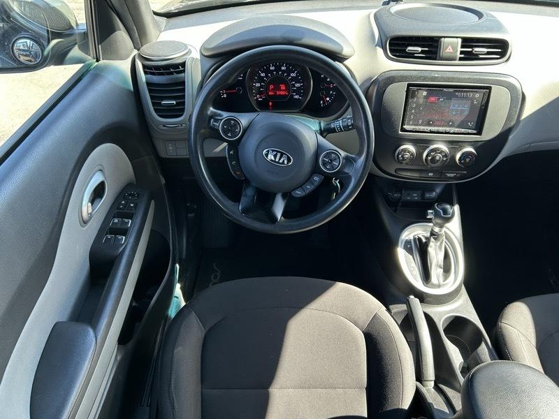 Kia Soul Base 6A 2017