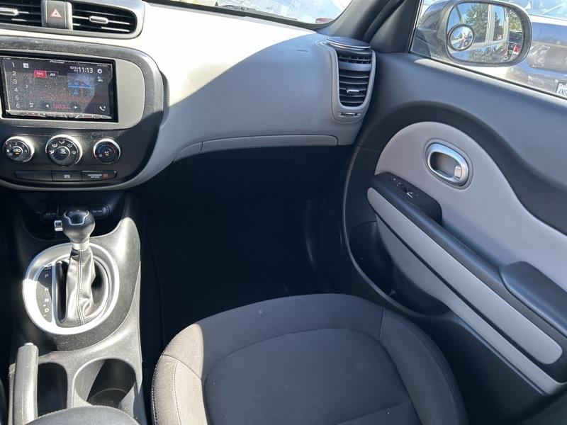 Kia Soul Base 6A 2017