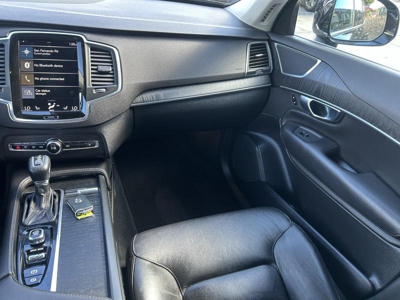 Volvo XC90 T6 Momentum AWD 2020