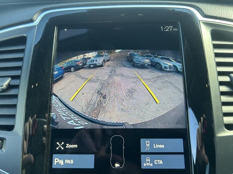 Volvo XC90 T6 Momentum AWD 2020
