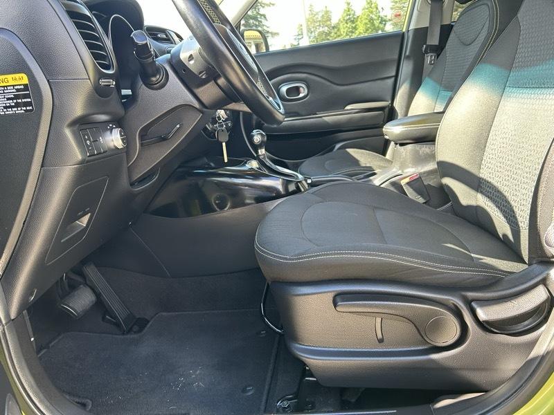 Kia Soul + w/Signature 2.0 Special Edition 2016