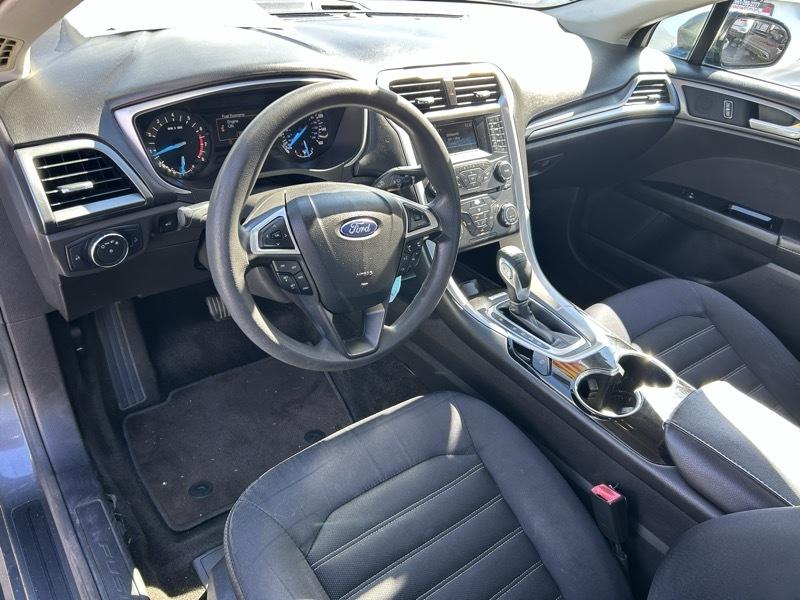 Ford Fusion SE 2015
