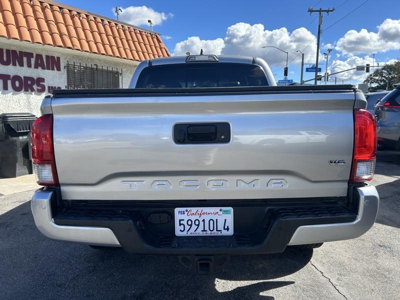 Toyota Tacoma SR5 Double Cab Long Bed V6 6AT 2WD 2017