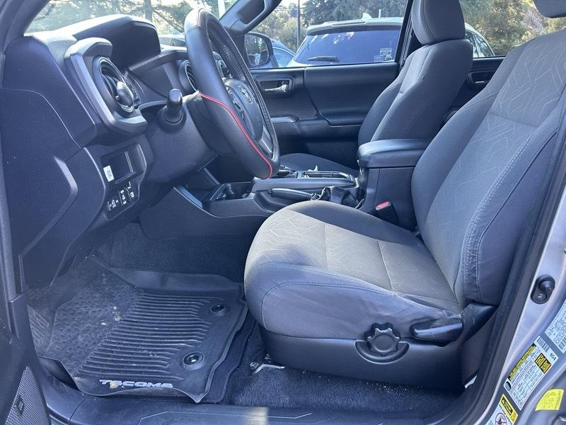Toyota Tacoma SR5 Double Cab Long Bed V6 6AT 2WD 2017