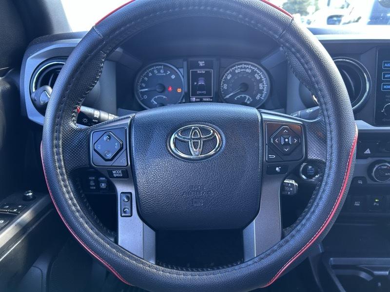Toyota Tacoma SR5 Double Cab Long Bed V6 6AT 2WD 2017