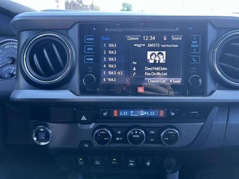 Toyota Tacoma SR5 Double Cab Long Bed V6 6AT 2WD 2017