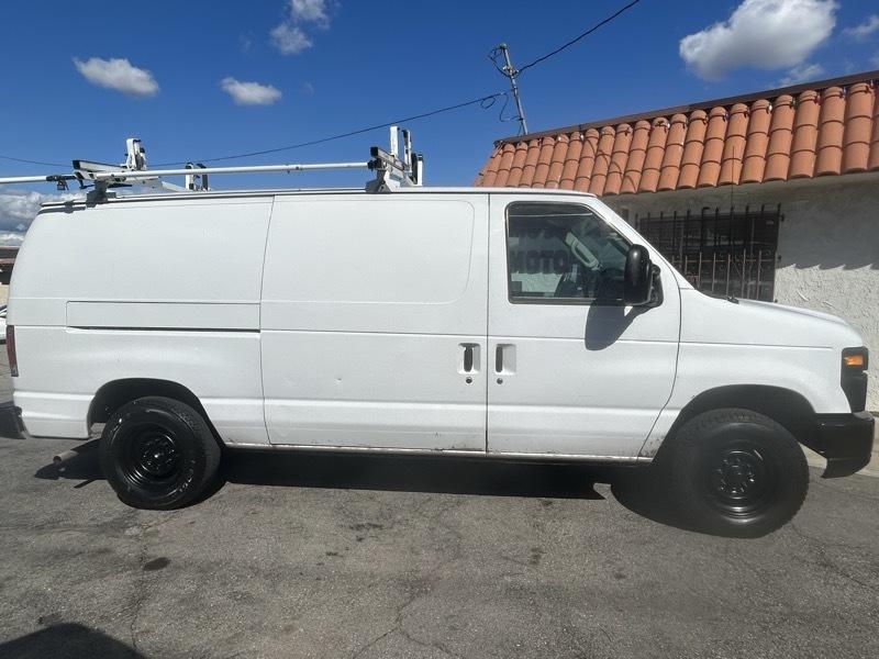 Ford Econoline E-150 2013