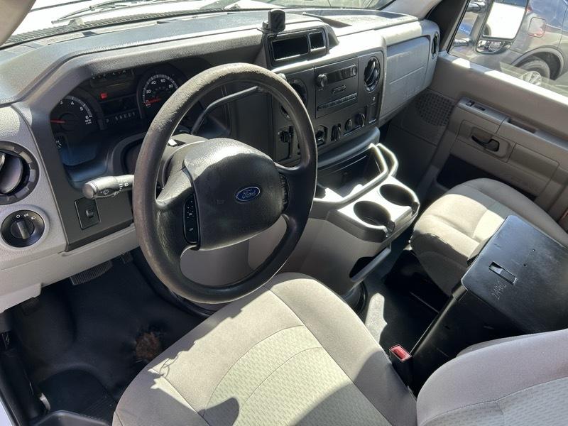 Ford Econoline E-150 2013
