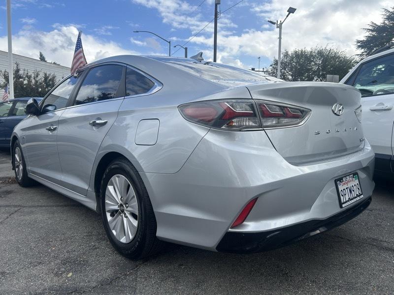 Hyundai Sonata Hybrid SE 2018