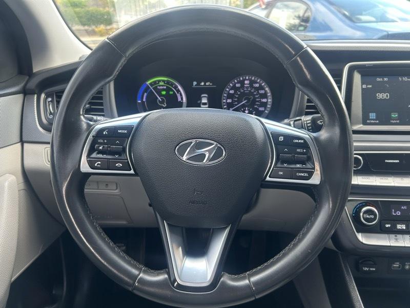 Hyundai Sonata Hybrid SE 2018