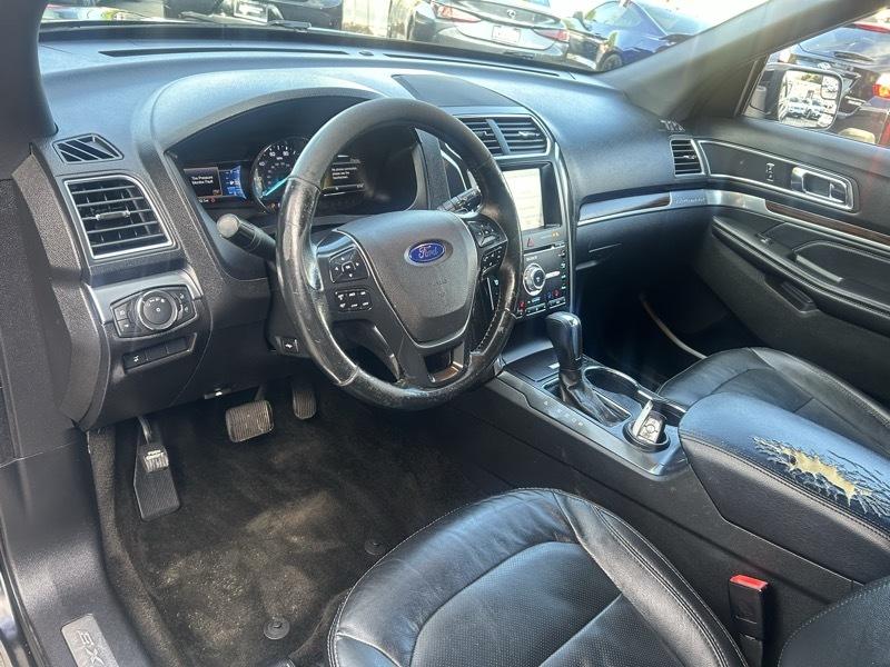 Ford Explorer Limited FWD 2017