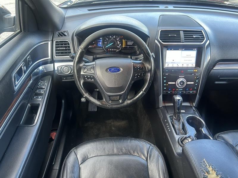 Ford Explorer Limited FWD 2017