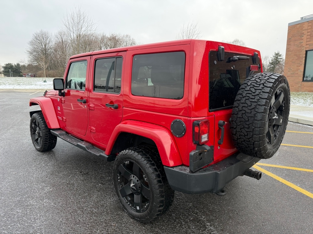 Jeep Wrangler Unlimited Sahara 4WD 2012