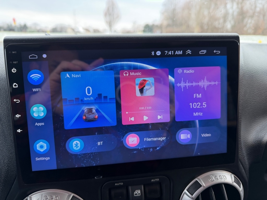 Jeep Wrangler Unlimited Sahara 4WD 2012