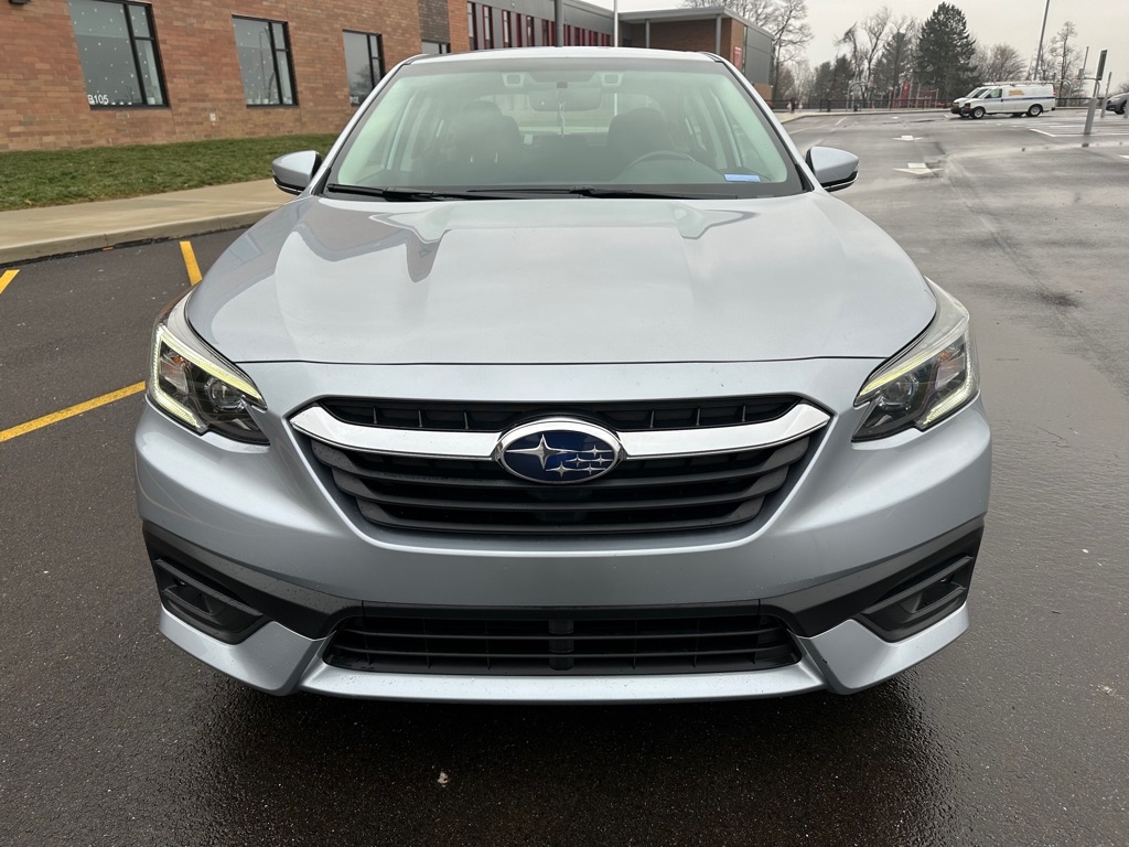 Subaru Legacy Premium 2021
