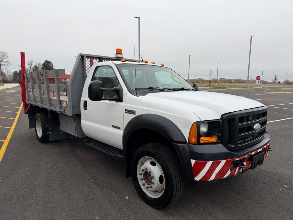 Ford F-450 SD Regular Cab 4WD DRW 2007
