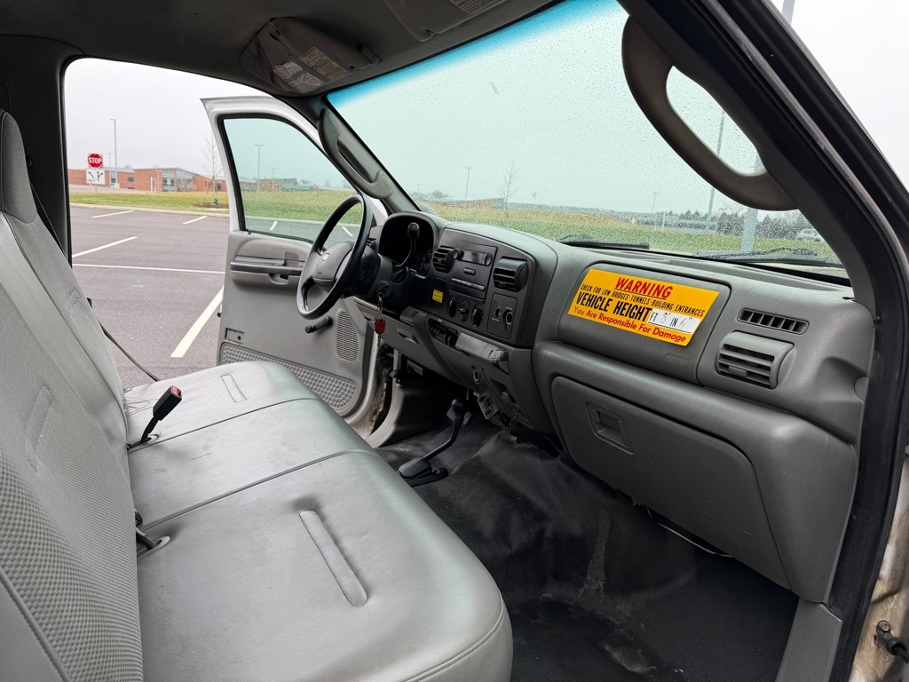 Ford F-450 SD Regular Cab 4WD DRW 2007