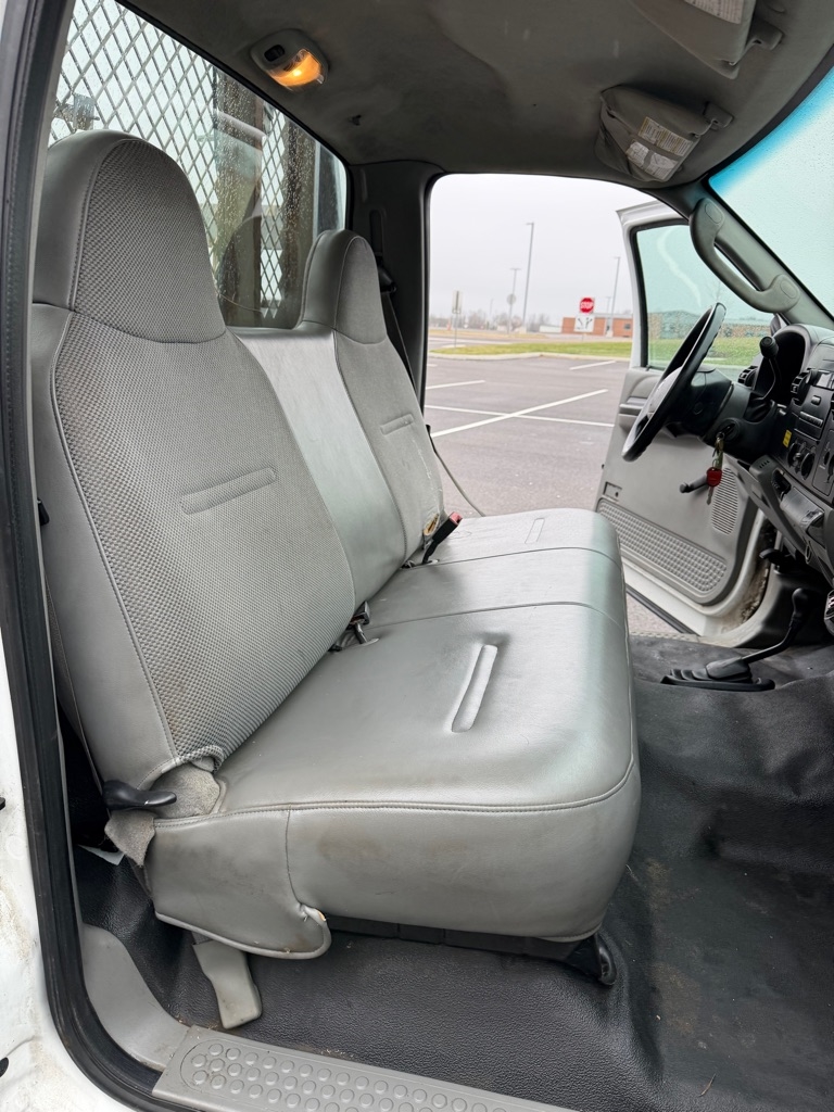 Ford F-450 SD Regular Cab 4WD DRW 2007