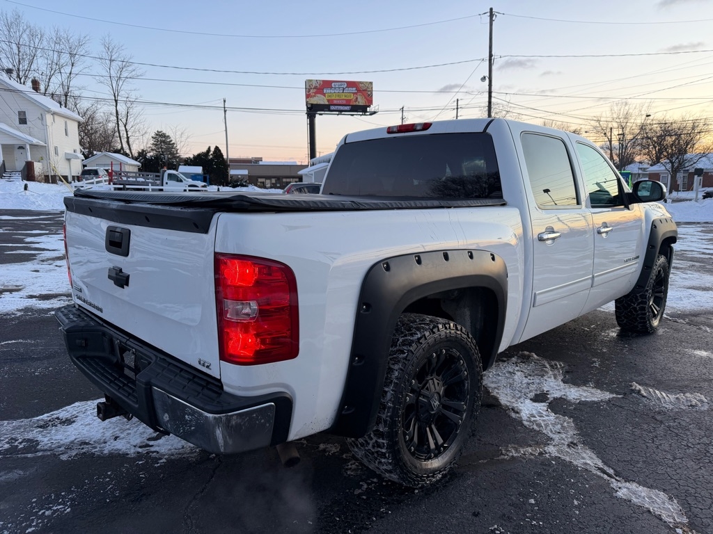 Chevrolet Silverado 1500 LTZ Crew Cab 4WD 2012