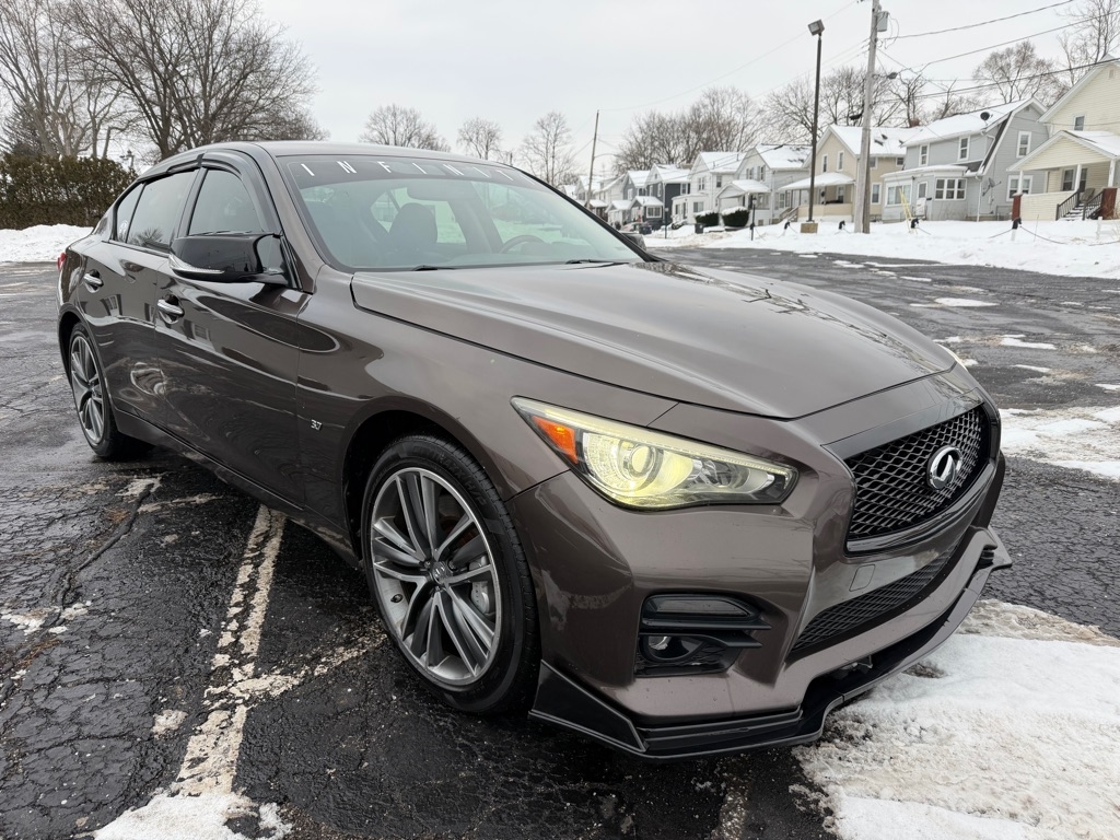 Infiniti Q50 Premium AWD 2014