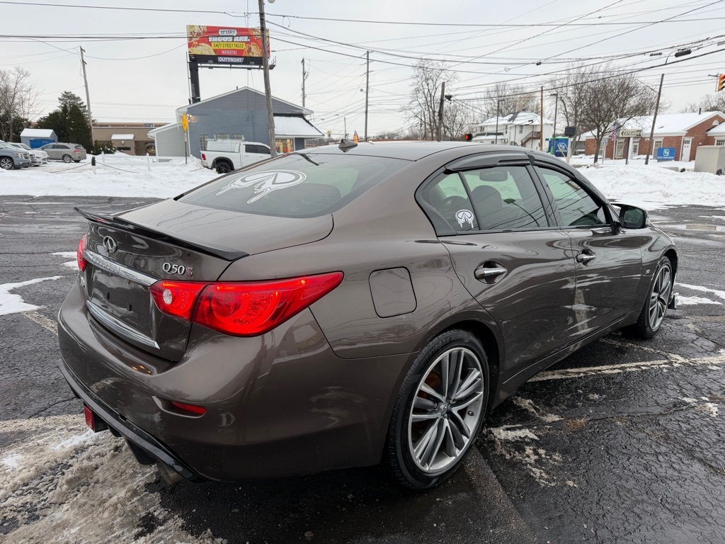Infiniti Q50 Premium AWD 2014