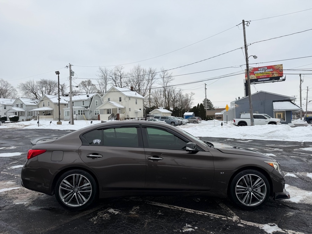 Infiniti Q50 Premium AWD 2014