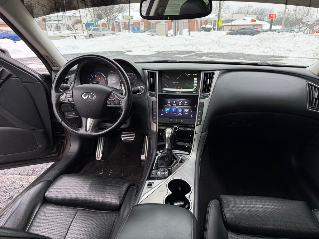 Infiniti Q50 Premium AWD 2014