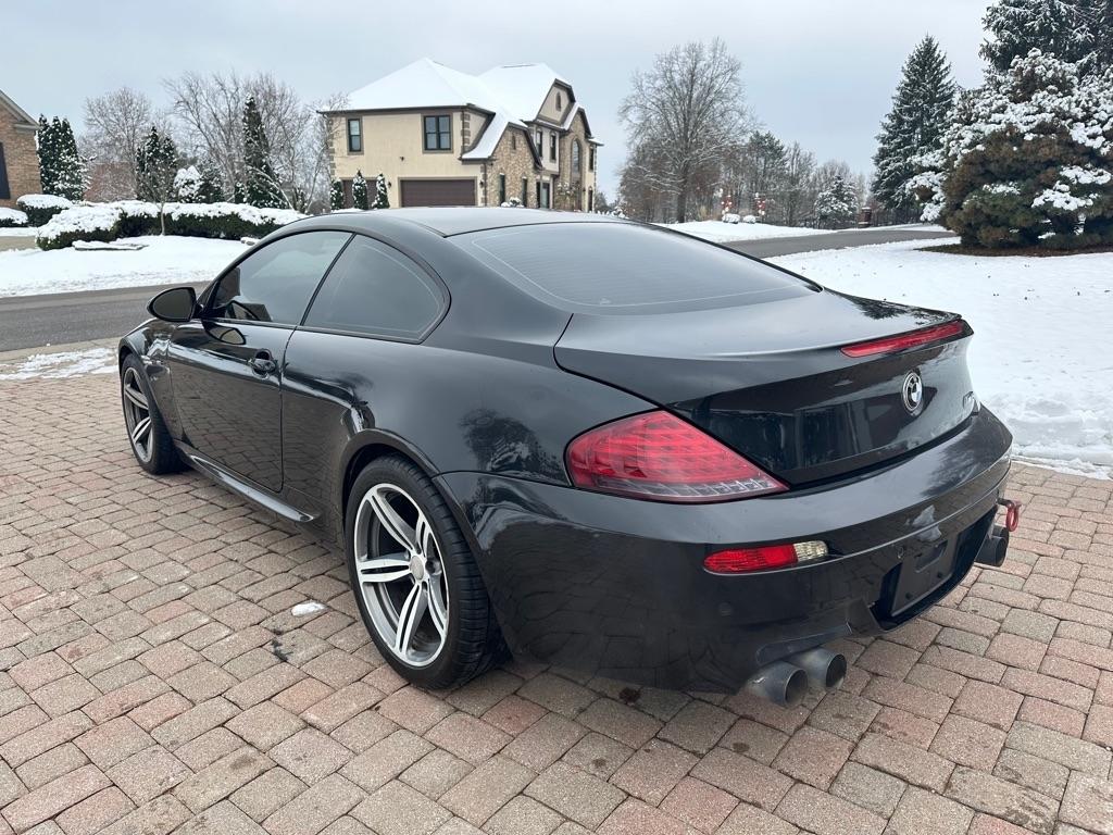 BMW M6 Coupe 2010