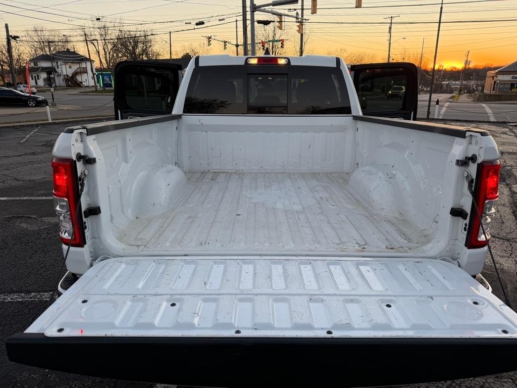 RAM 1500 Big Horn Quad Cab 4WD 2019