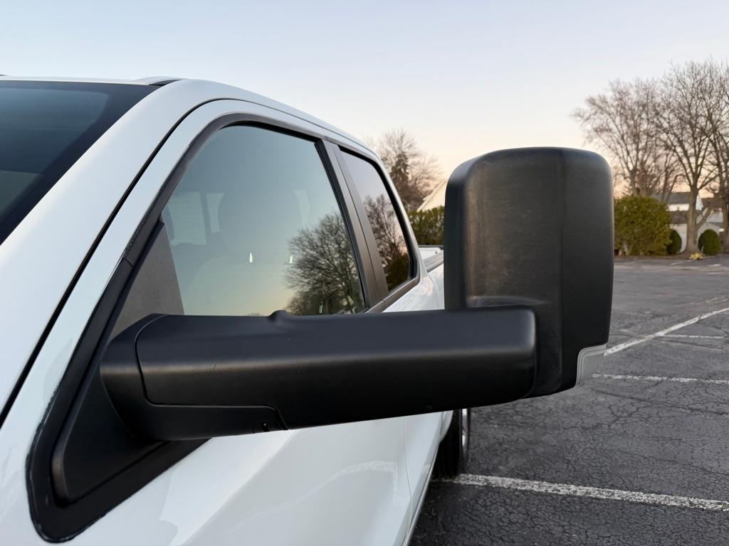 RAM 1500 Big Horn Quad Cab 4WD 2019