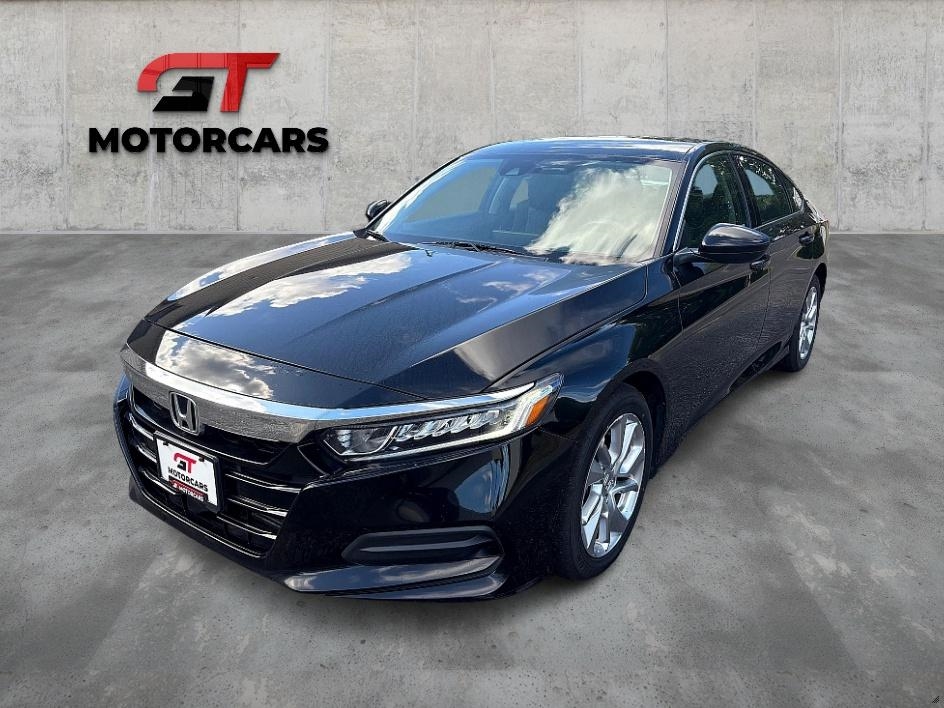 2018 Honda Accord LX's photo