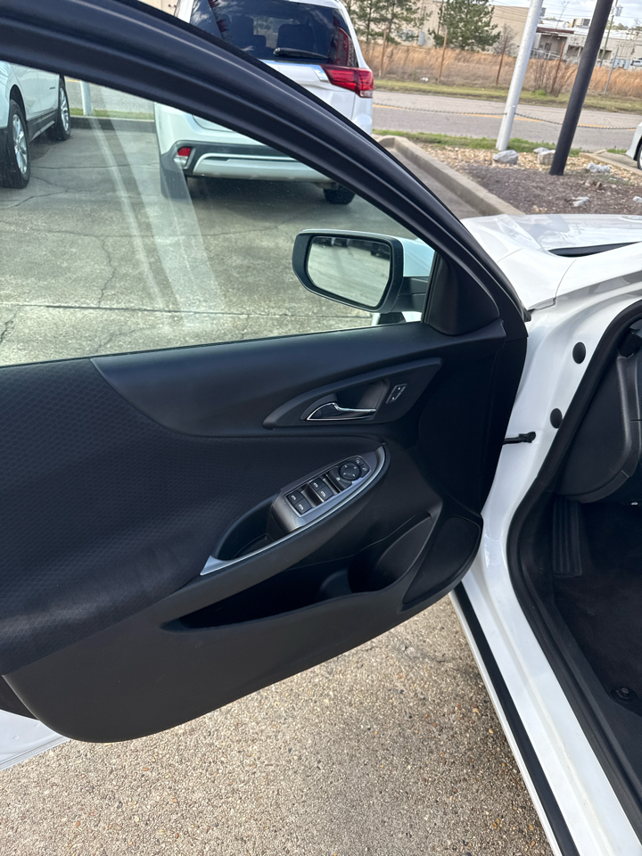 Chevrolet Malibu 1FL 2023