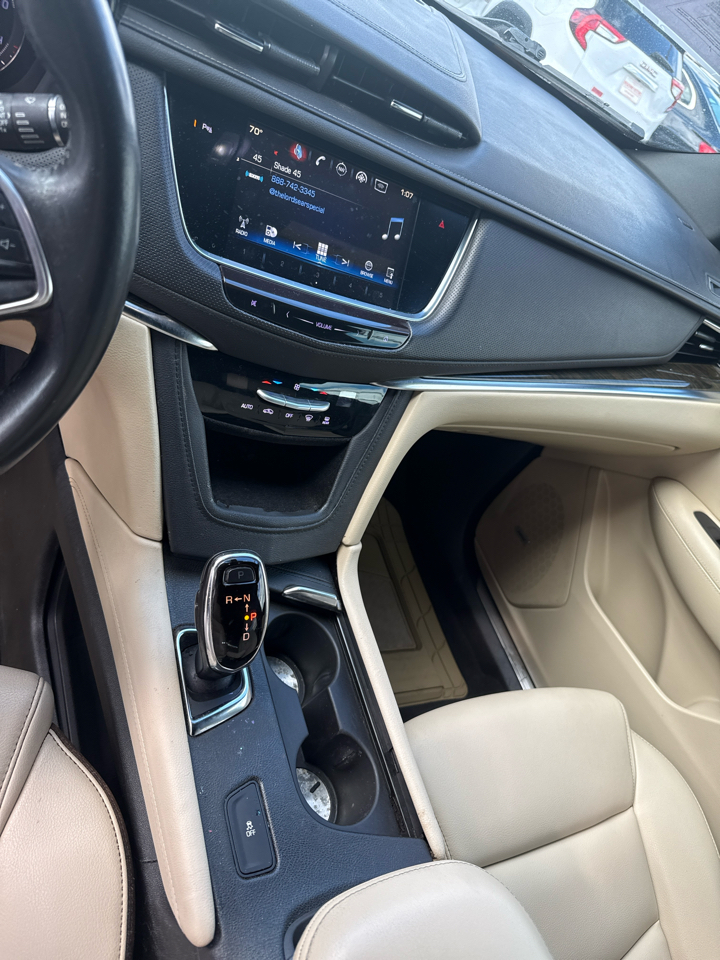 Cadillac XT5 Base 2017