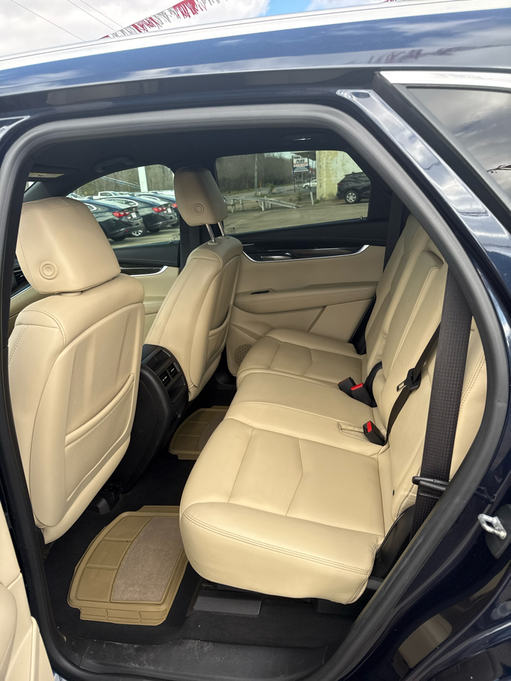 Cadillac XT5 Base 2017