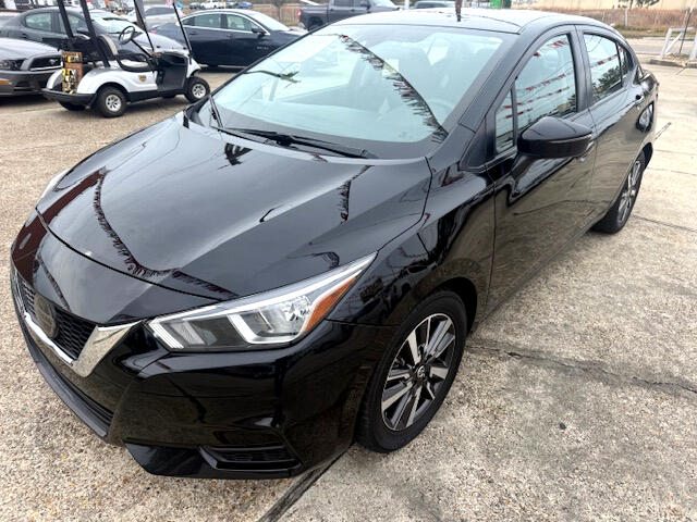 Nissan Versa SV 2021