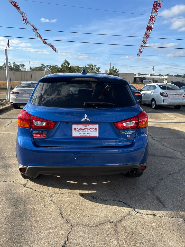 Mitsubishi Outlander Sport 2.4 SE CVT 2017