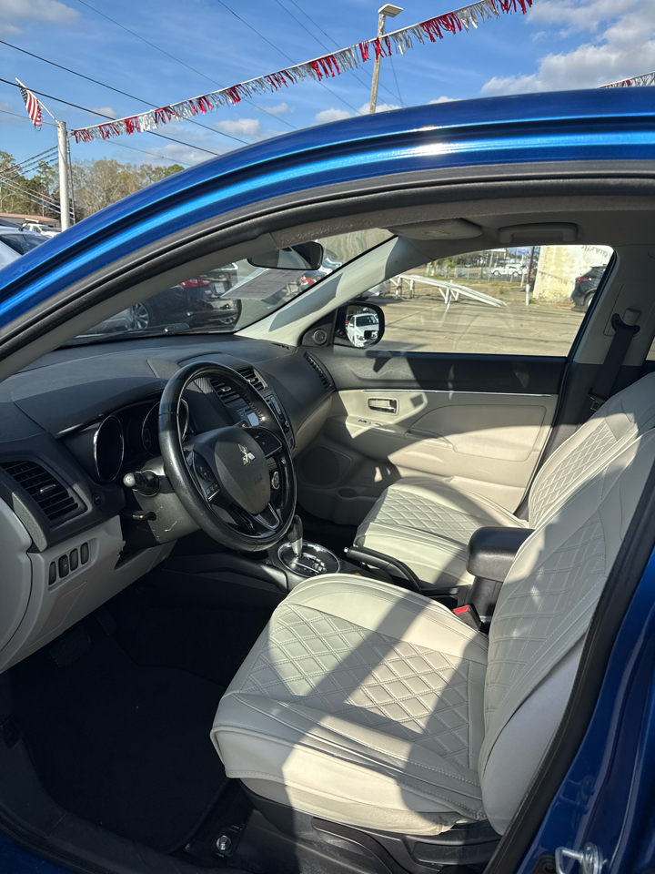 Mitsubishi Outlander Sport 2.4 SE CVT 2017