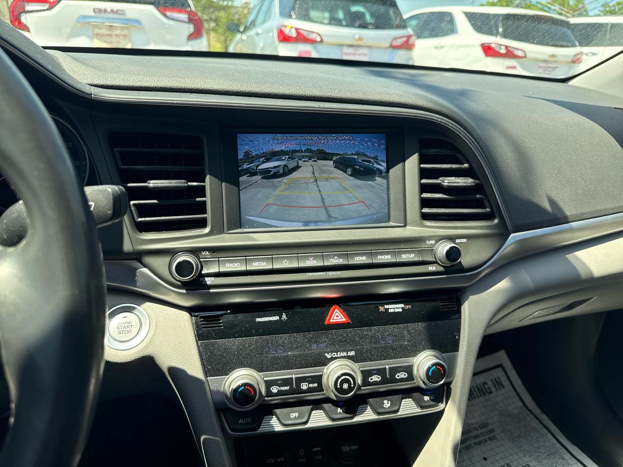 Hyundai Elantra Limited 2019