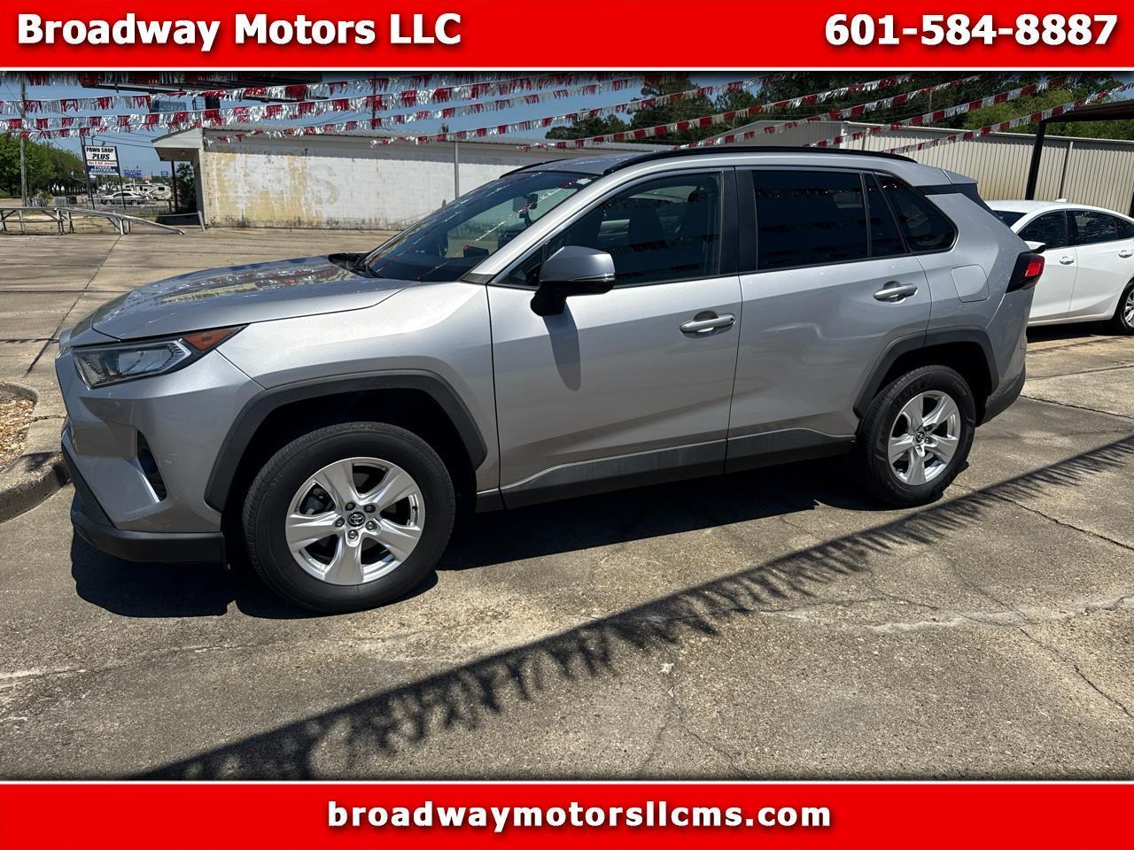 2021 Toyota RAV4 XLE