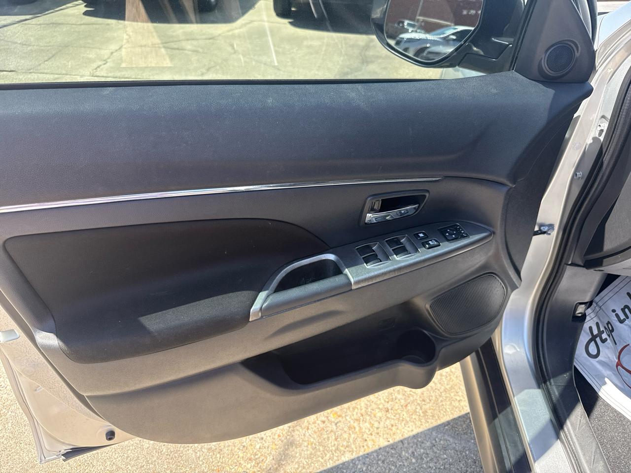 Mitsubishi Outlander Sport 2.0 SE CVT 2020