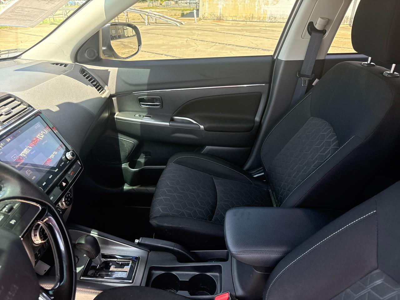 Mitsubishi Outlander Sport 2.0 SE CVT 2020