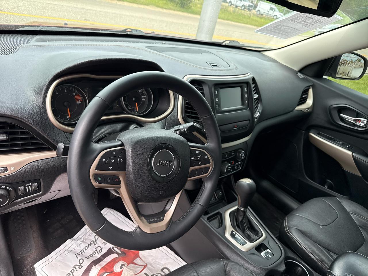 Jeep Cherokee Latitude FWD 2017
