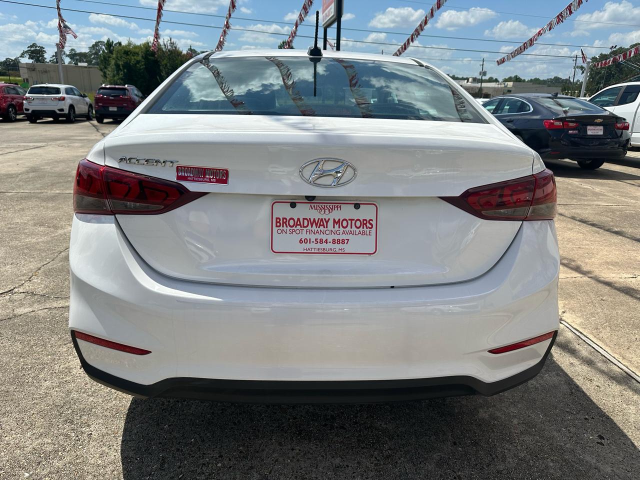 Hyundai Accent SE 4-Door 6A 2021
