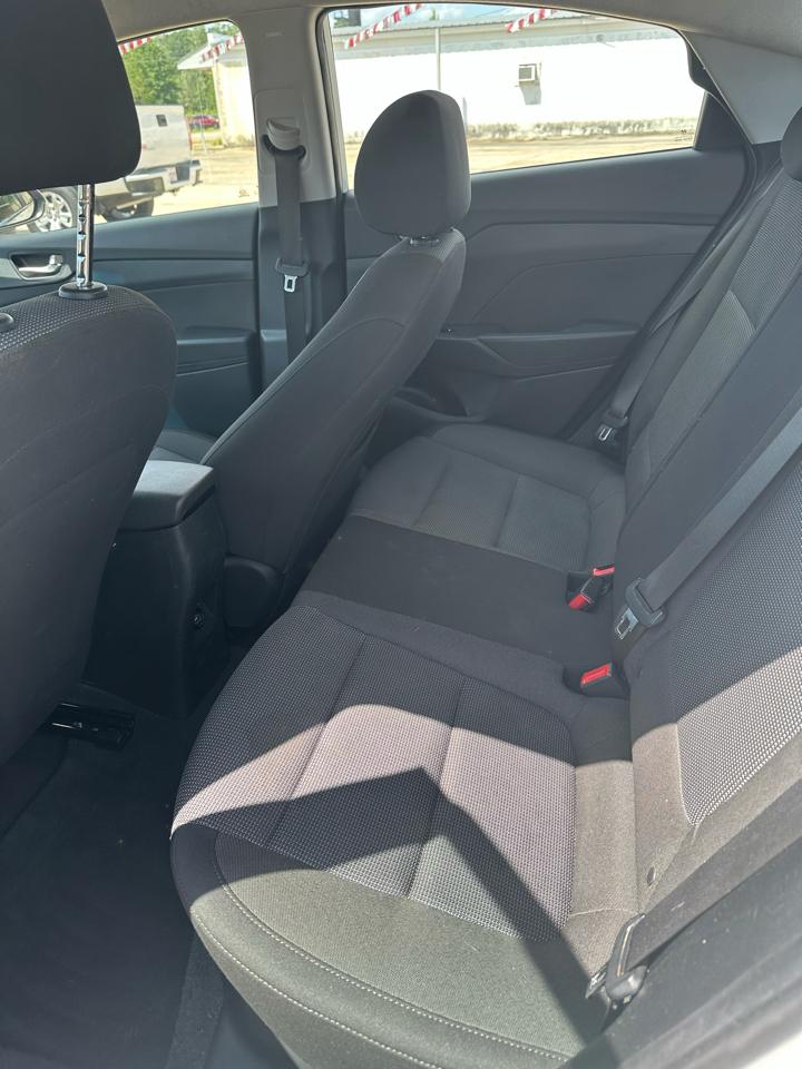 Hyundai Accent SE 4-Door 6A 2021